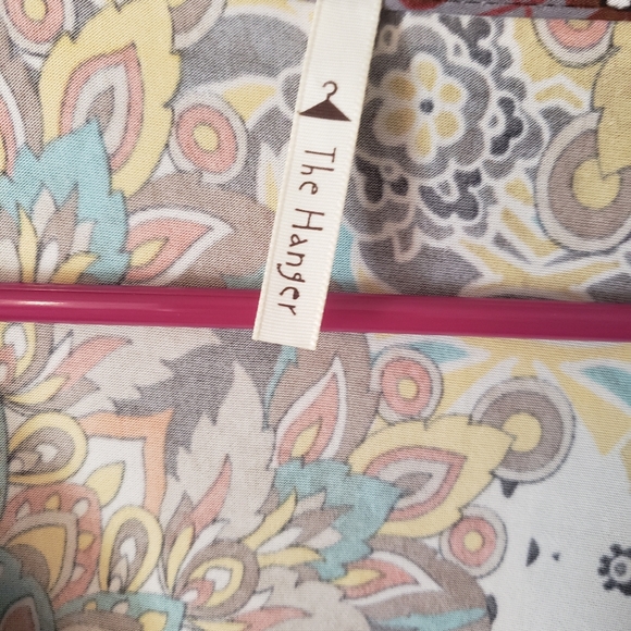 The Hanger Tunic Top XL EUC - Picture 3 of 3